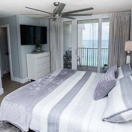 New Rental - 3Br 3Ba Corner Beachfront - 2024 Remodel - 3 Pools, Tiki Hut, Gym, Tennis Panama City Beach Buitenkant foto