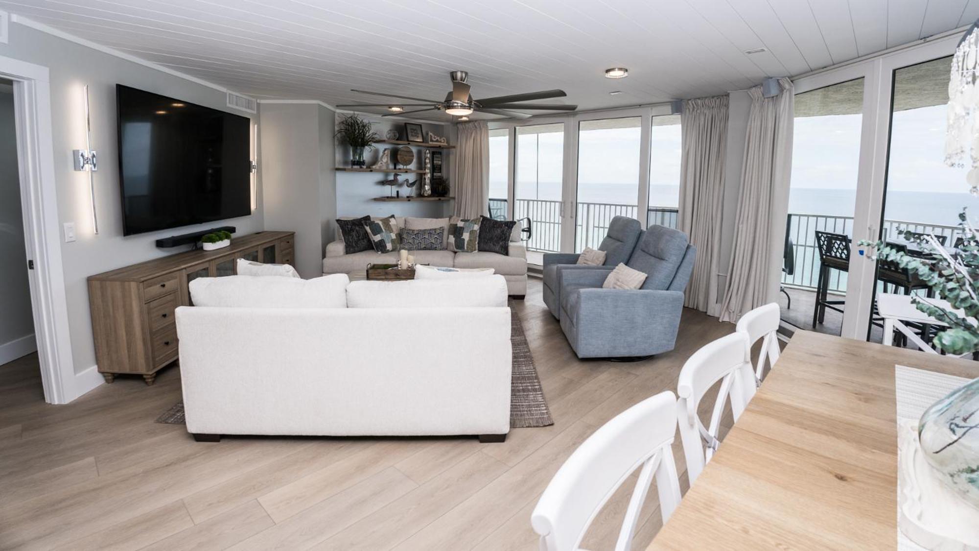 New Rental - 3Br 3Ba Corner Beachfront - 2024 Remodel - 3 Pools, Tiki Hut, Gym, Tennis Panama City Beach Buitenkant foto