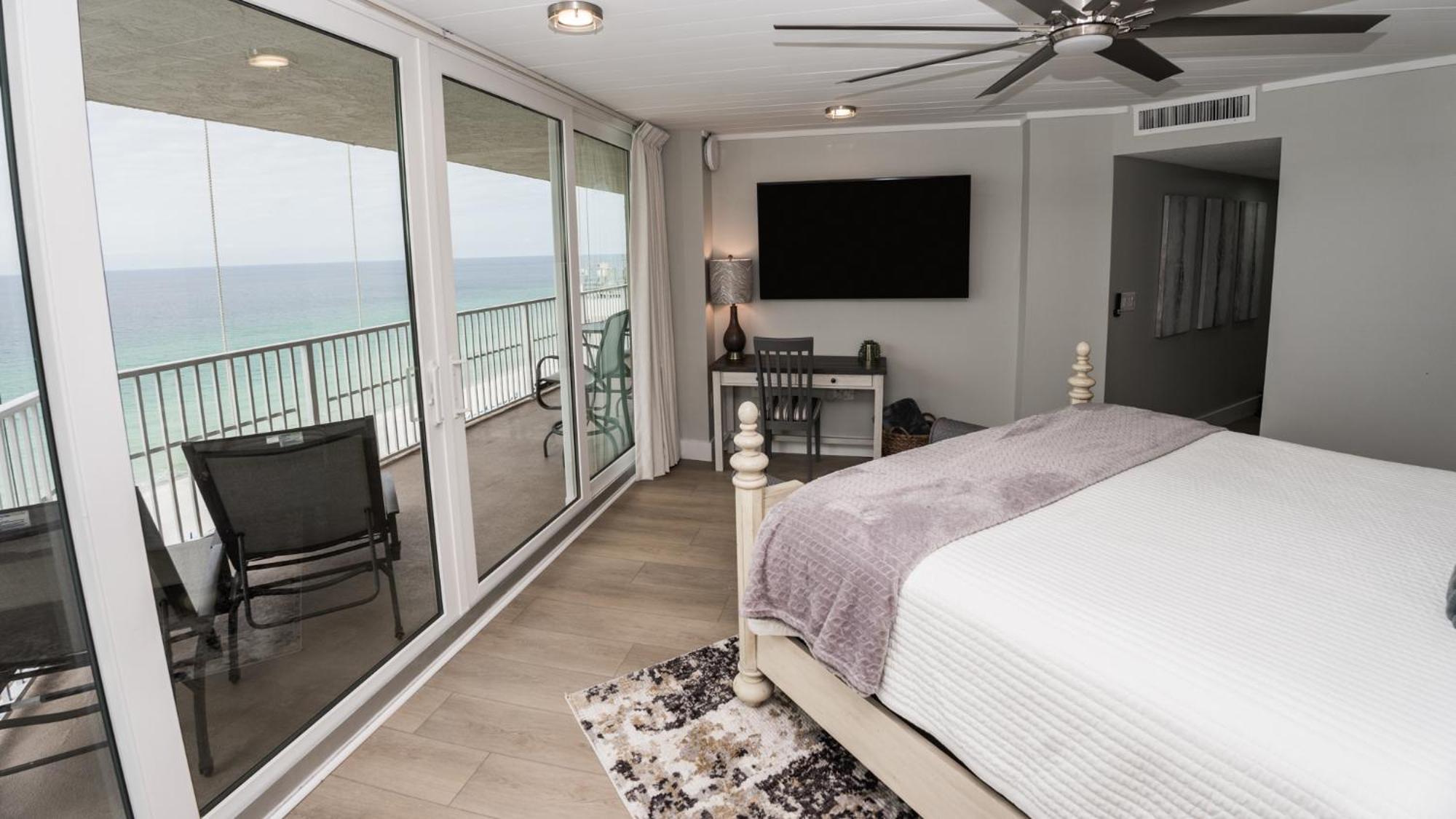 New Rental - 3Br 3Ba Corner Beachfront - 2024 Remodel - 3 Pools, Tiki Hut, Gym, Tennis Panama City Beach Buitenkant foto