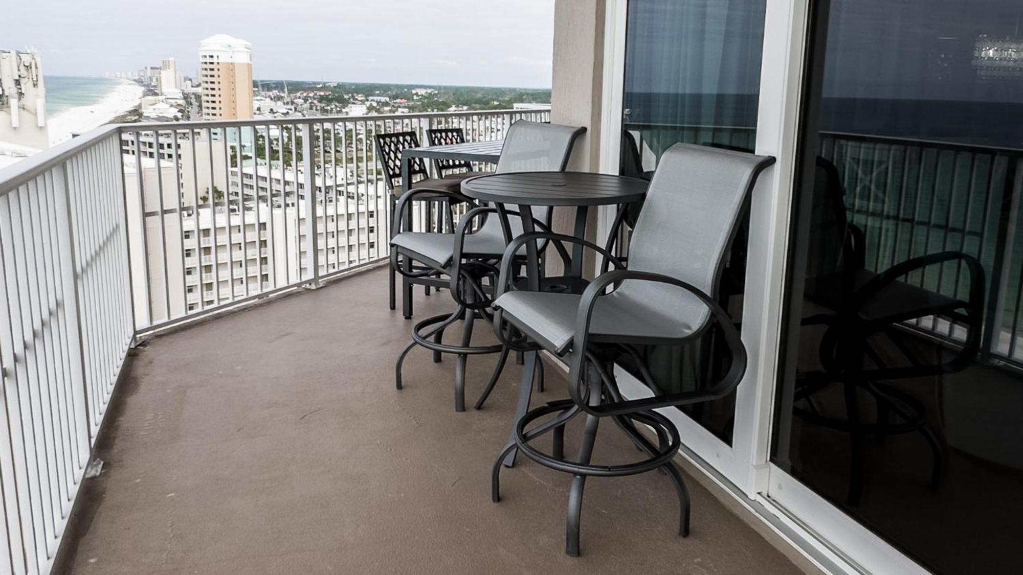 New Rental - 3Br 3Ba Corner Beachfront - 2024 Remodel - 3 Pools, Tiki Hut, Gym, Tennis Panama City Beach Buitenkant foto