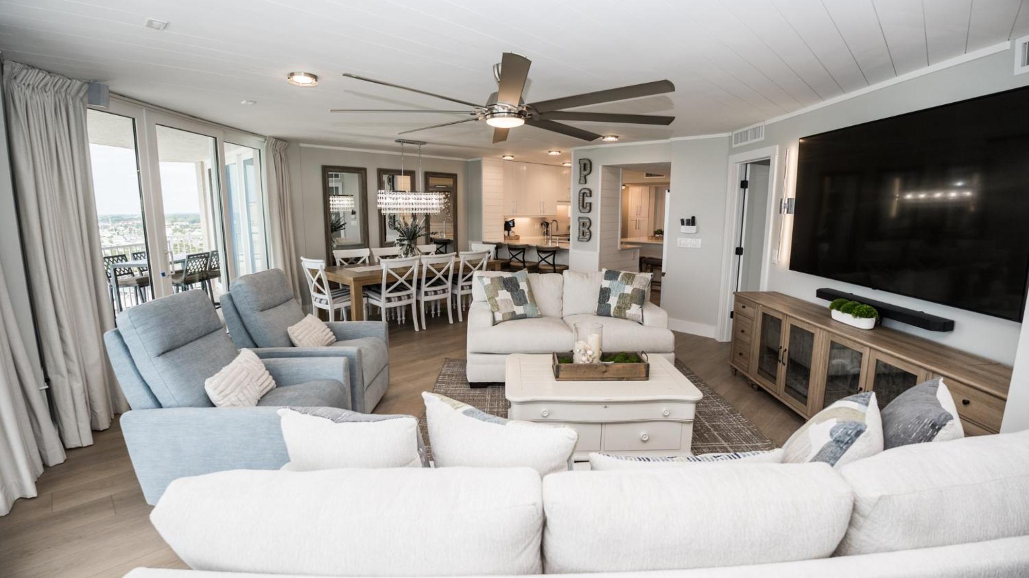 New Rental - 3Br 3Ba Corner Beachfront - 2024 Remodel - 3 Pools, Tiki Hut, Gym, Tennis Panama City Beach Buitenkant foto