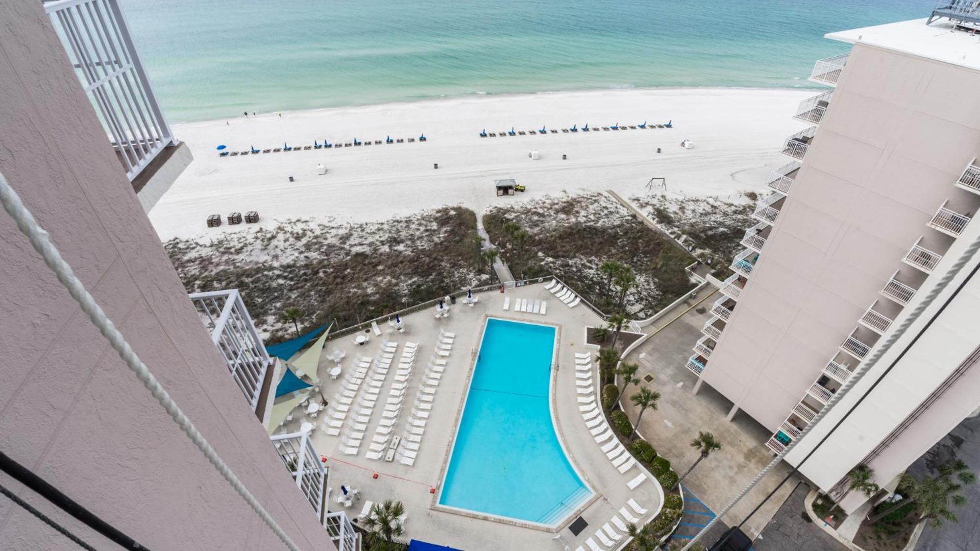 New Rental - 3Br 3Ba Corner Beachfront - 2024 Remodel - 3 Pools, Tiki Hut, Gym, Tennis Panama City Beach Buitenkant foto