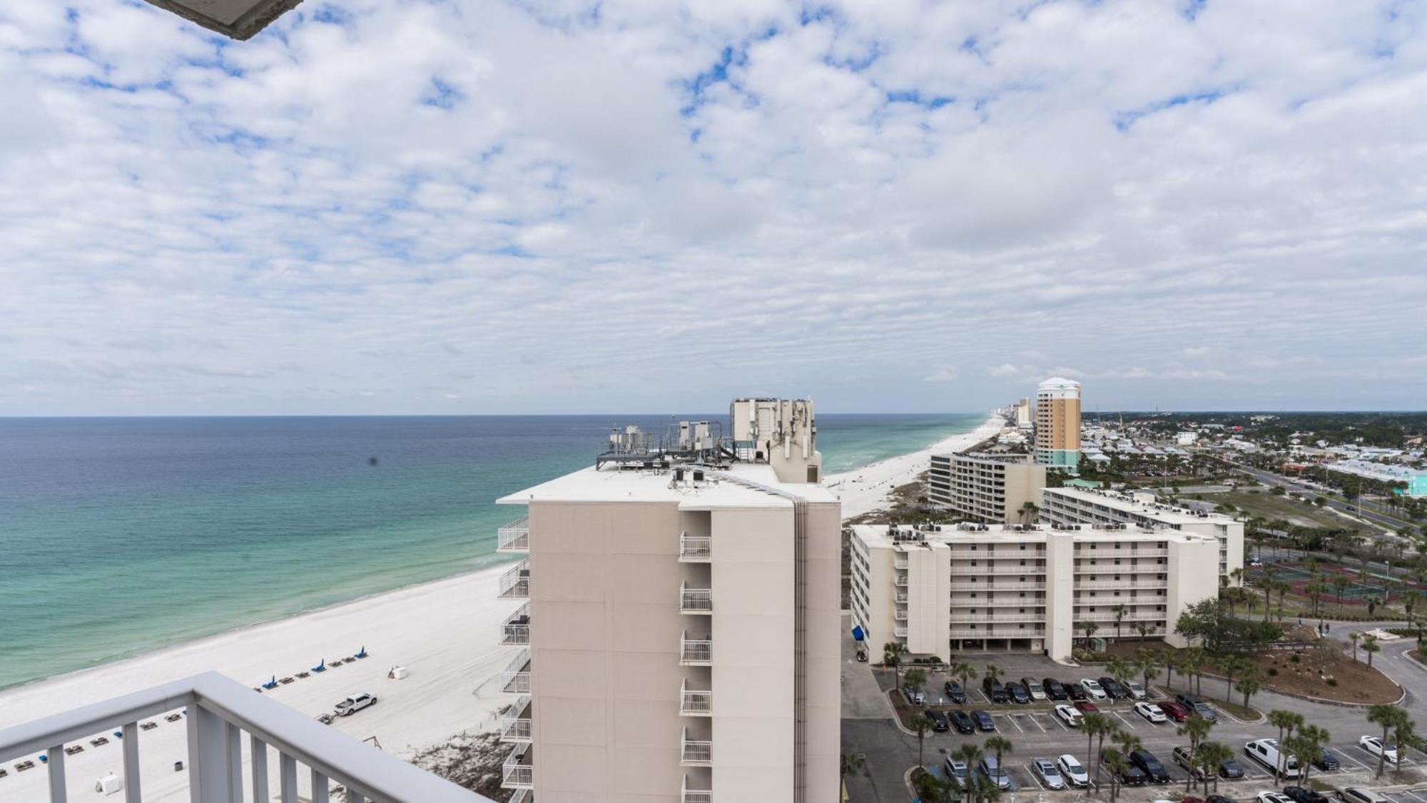 New Rental - 3Br 3Ba Corner Beachfront - 2024 Remodel - 3 Pools, Tiki Hut, Gym, Tennis Panama City Beach Buitenkant foto