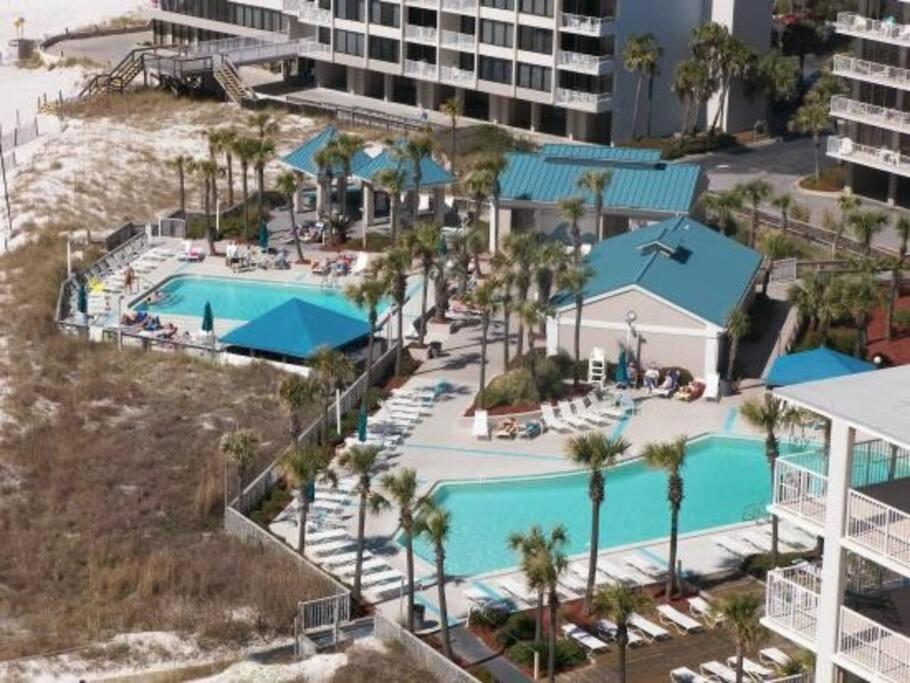 New Rental - 3Br 3Ba Corner Beachfront - 2024 Remodel - 3 Pools, Tiki Hut, Gym, Tennis Panama City Beach Buitenkant foto